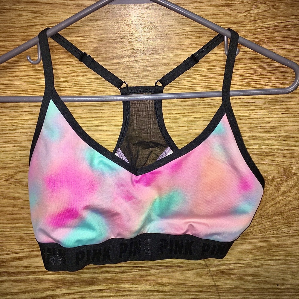 VS Pink ultimate sports bra